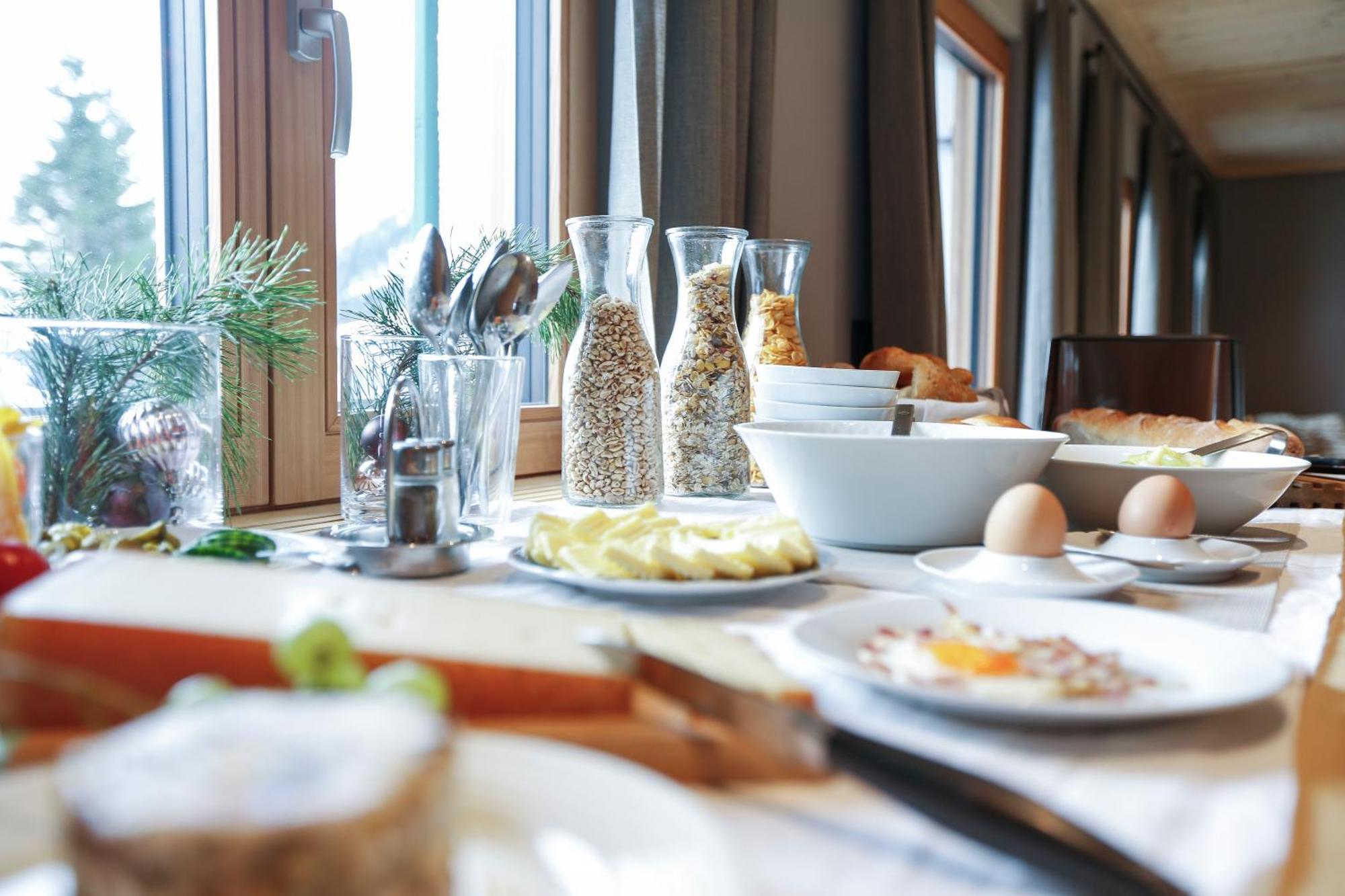 Bed and Breakfast Haus Sonnblick Stuben am Arlberg Exterior foto